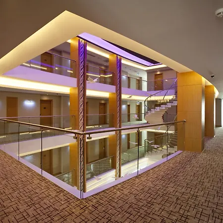ホテル Fourway Hotel&spa 4*